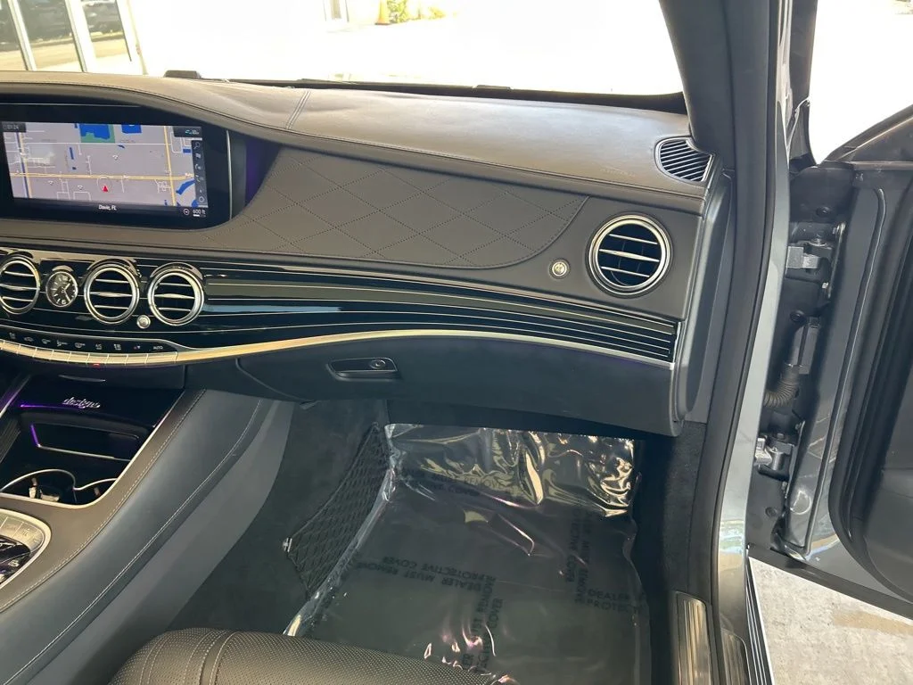 Used 2019 Gray Mercedes-Benz S 63 AMG® image 28