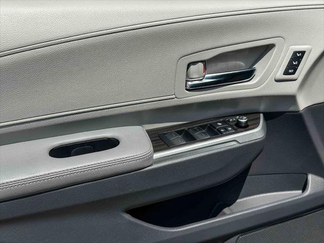 Certified Used 2021 CELESTIAL SILVER Toyota  image 16
