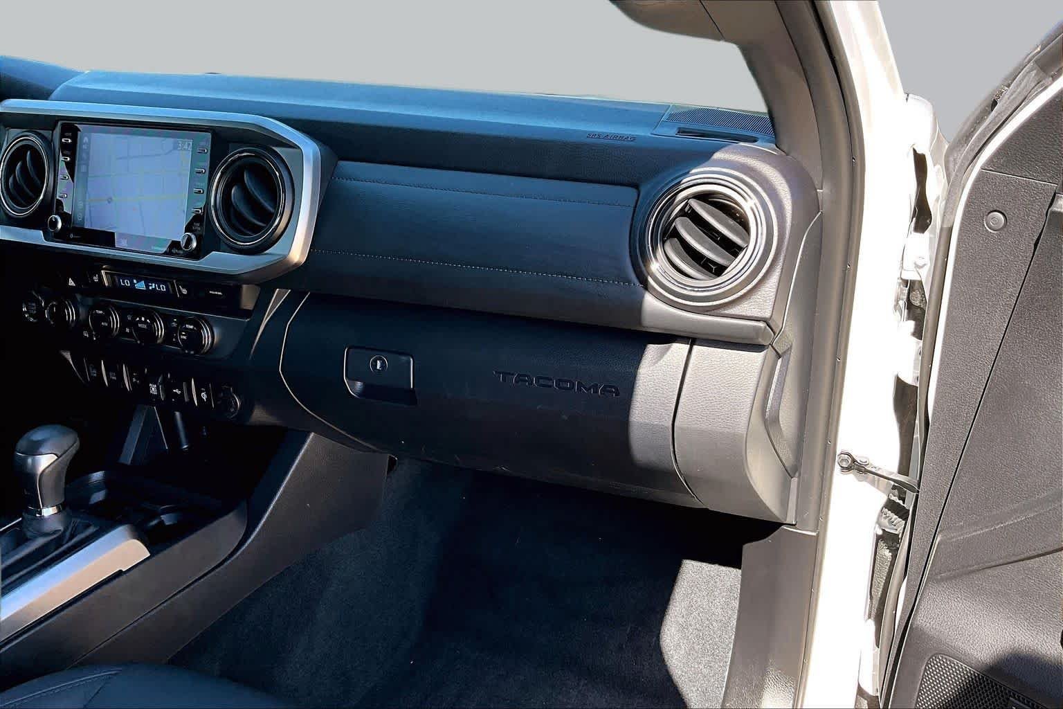 Used 2023 Wind Chill Pearl Toyota Limited image 19