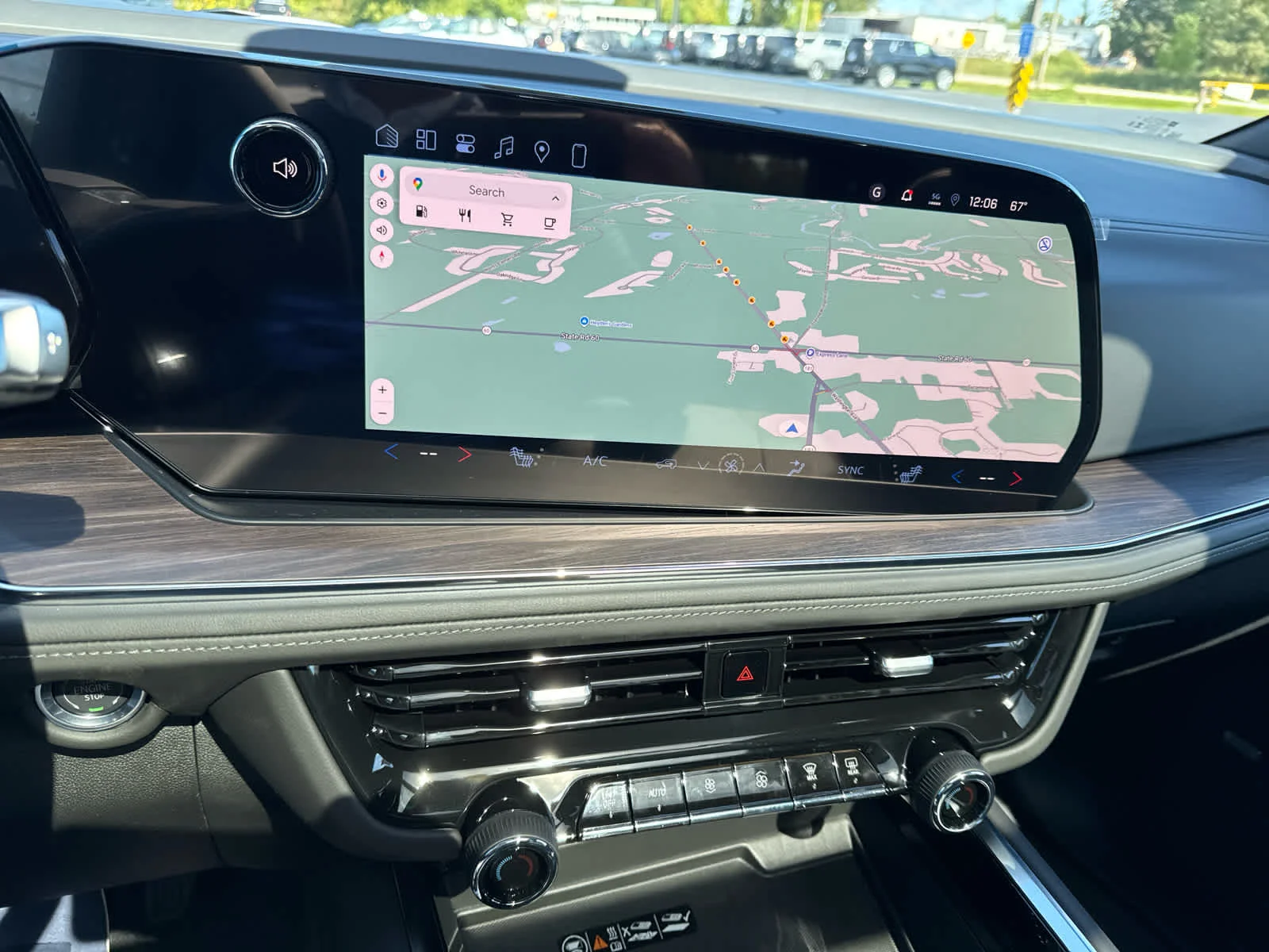 2027 Chevrolet Suburban LT - Photo 28