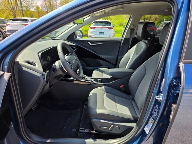 New 2026 Mineral Blue Kia EX image 15