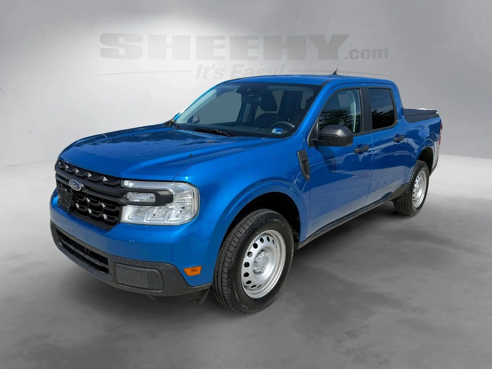 Used 2022 Blue Ford XL image 16