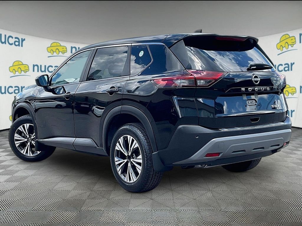 Used 2023 Black Nissan SV image 4