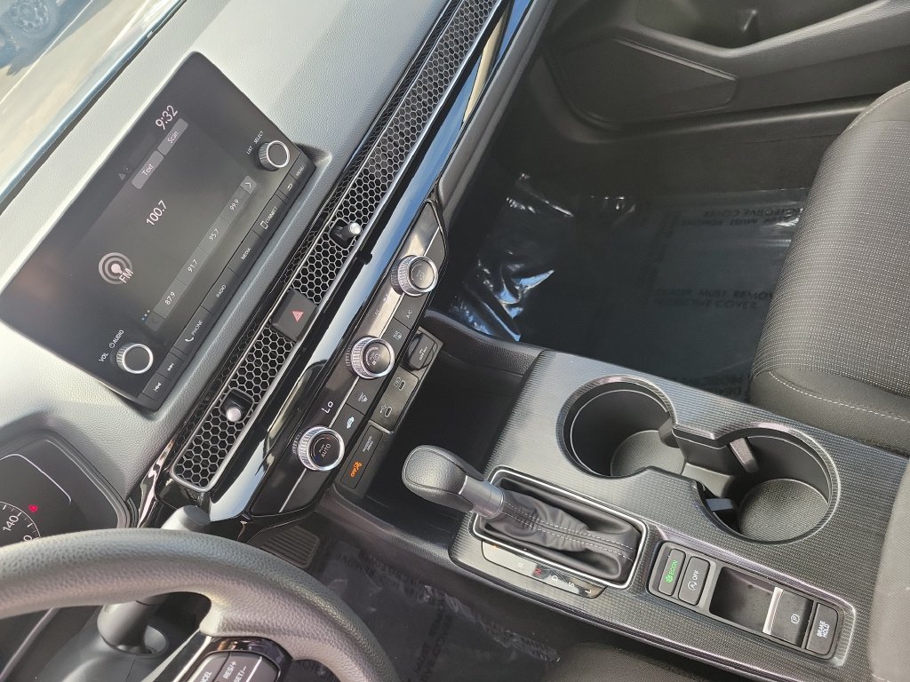 2025 Honda Civic LX - Photo 34