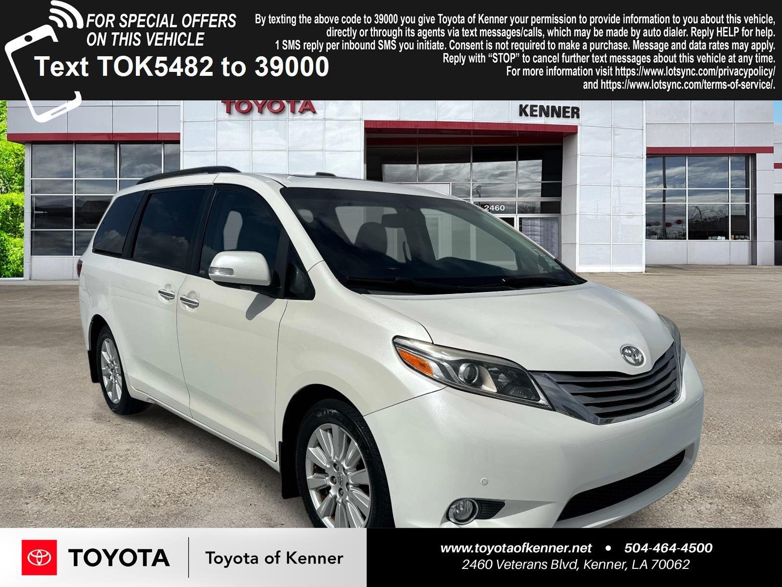 Used 2017 Blizzard Pearl Toyota Limited 7-Passenger image 1