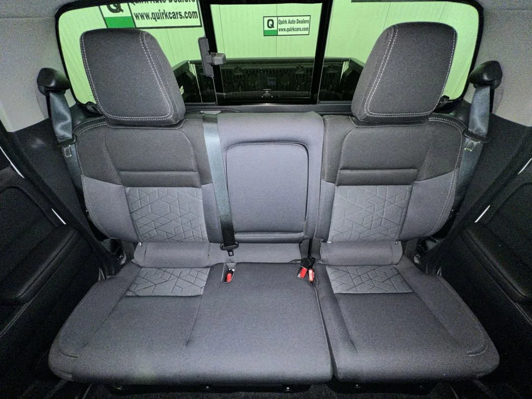 New 2026 Glacier White Nissan Crew Cab SV image 20