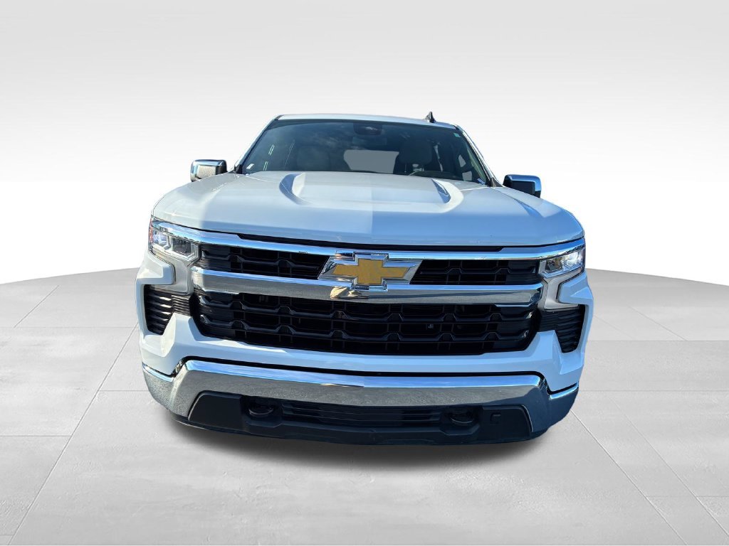Used 2023 White Chevrolet LT image 6
