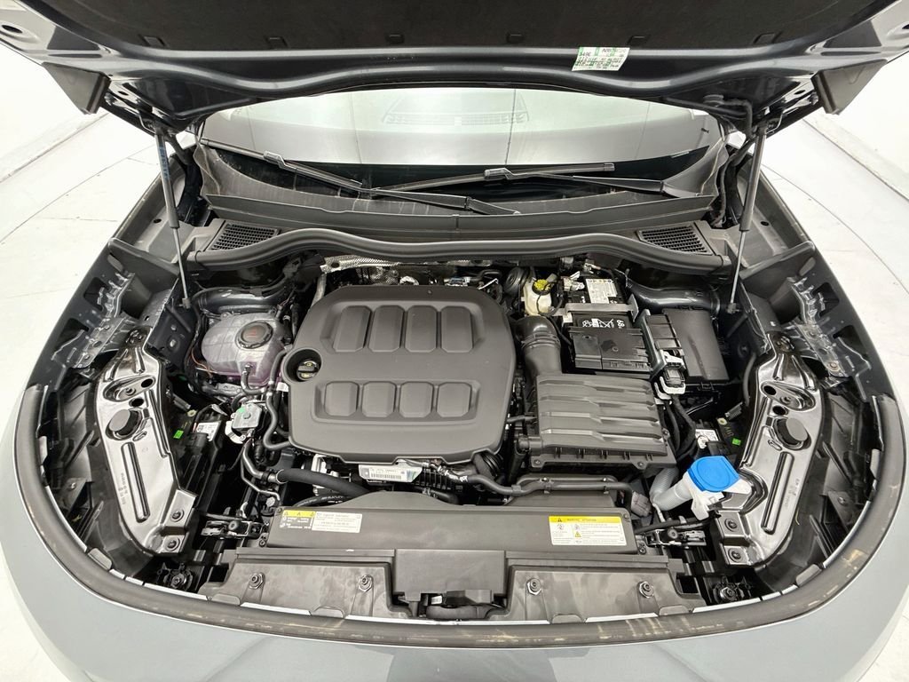 New 2026 Platinum Gray Metallic Volkswagen S image 27