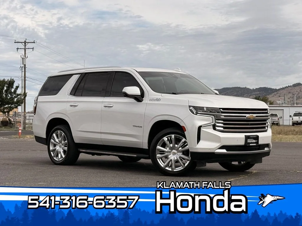 Used 2021 Pearl Chevrolet High Country image 1