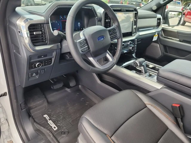 New 2026 Oxford White Ford Lariat image 18