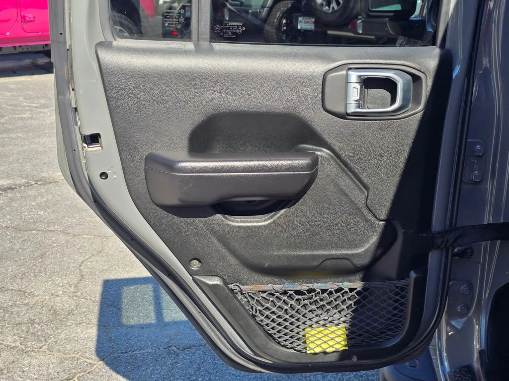 Used 2018 Gray Jeep Unlimited Sport S image 46