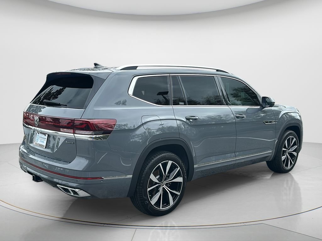 New 2026 Pure Gray Volkswagen 2.0T SEL Premium R-Line image 5