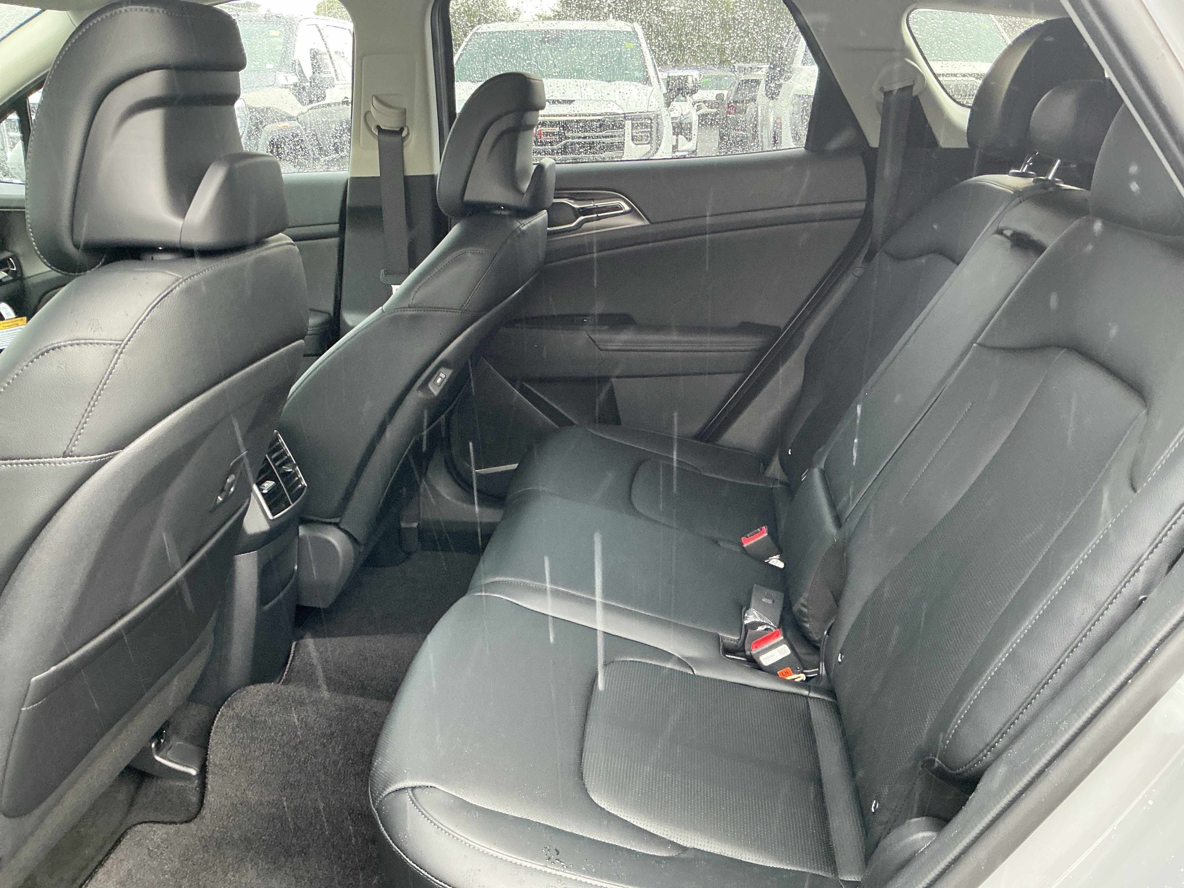New 2026 Wolf Gray Kia EX image 10