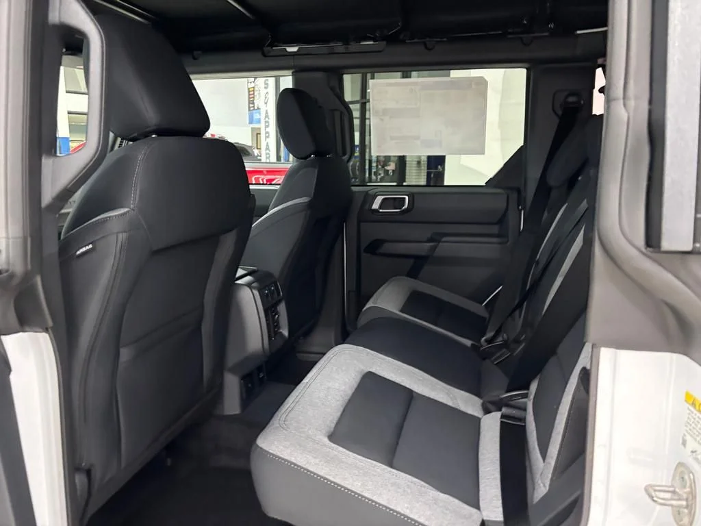 New 2025 Oxford White Ford Big Bend® image 11