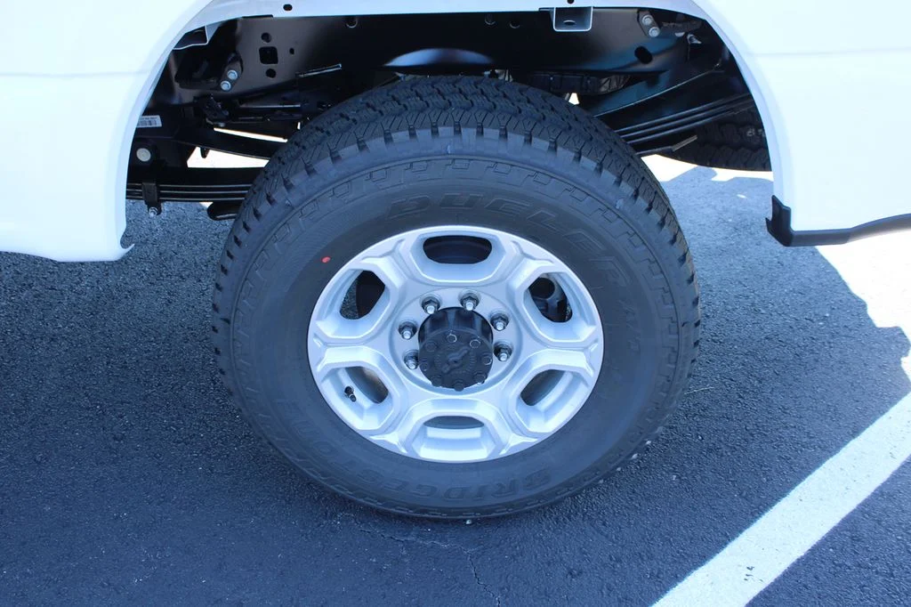 New 2026 Oxford White Ford F-350® XLT image 8