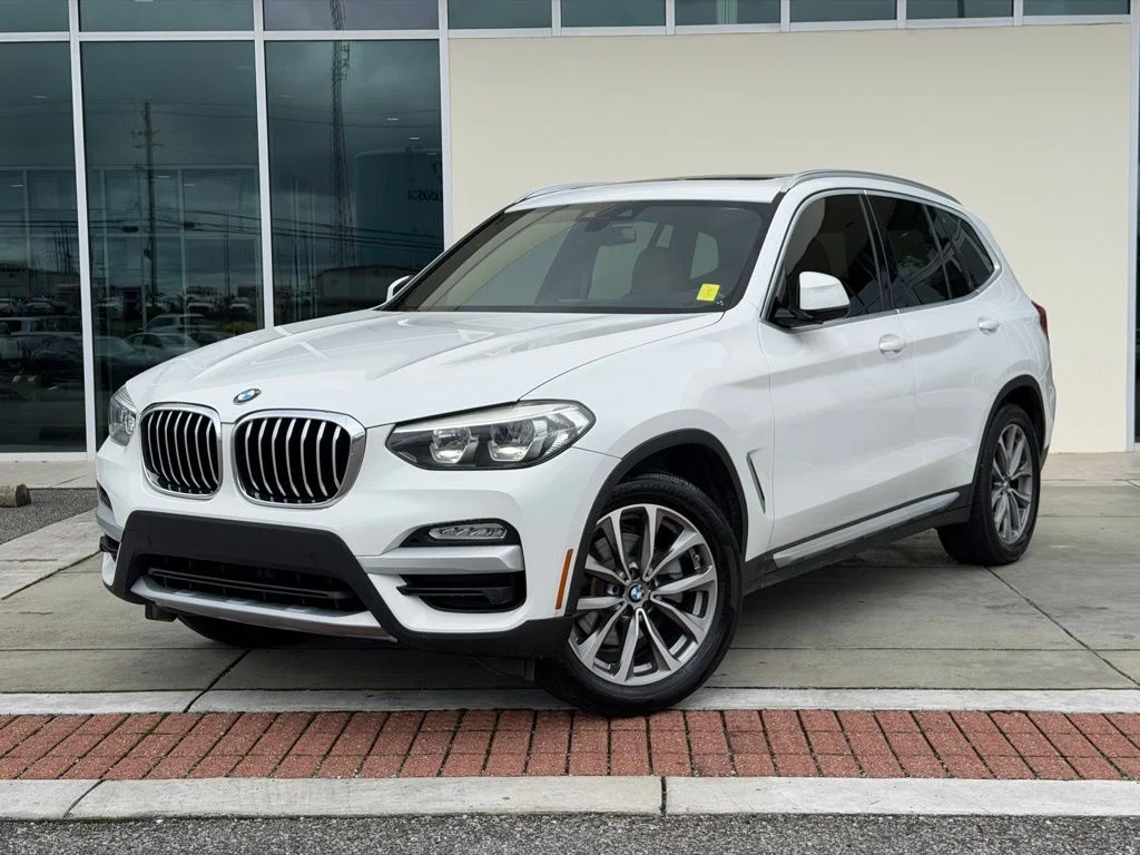 2019 BMW X3 sDrive30i's photo