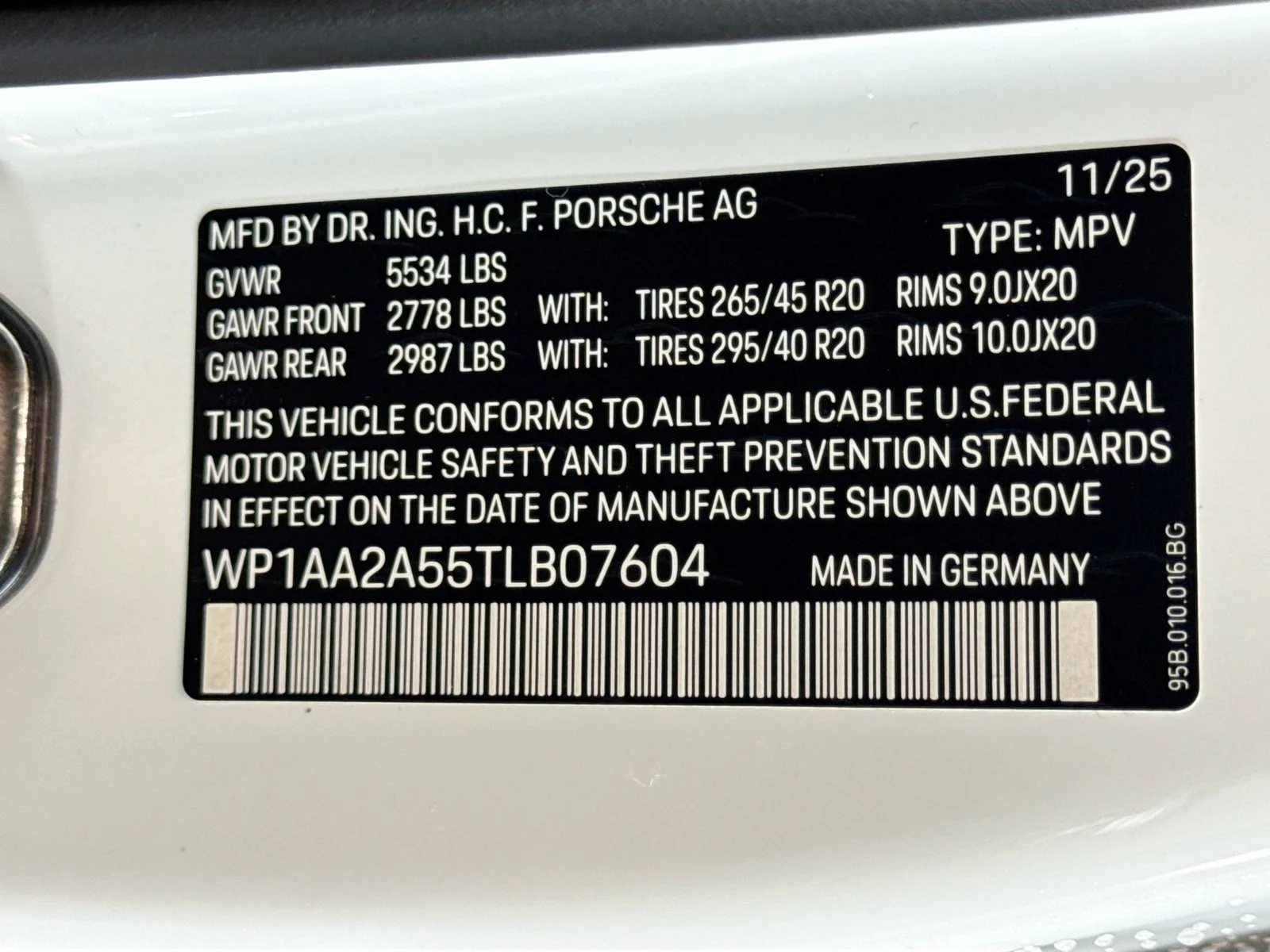 Used 2026 White Porsche  image 27