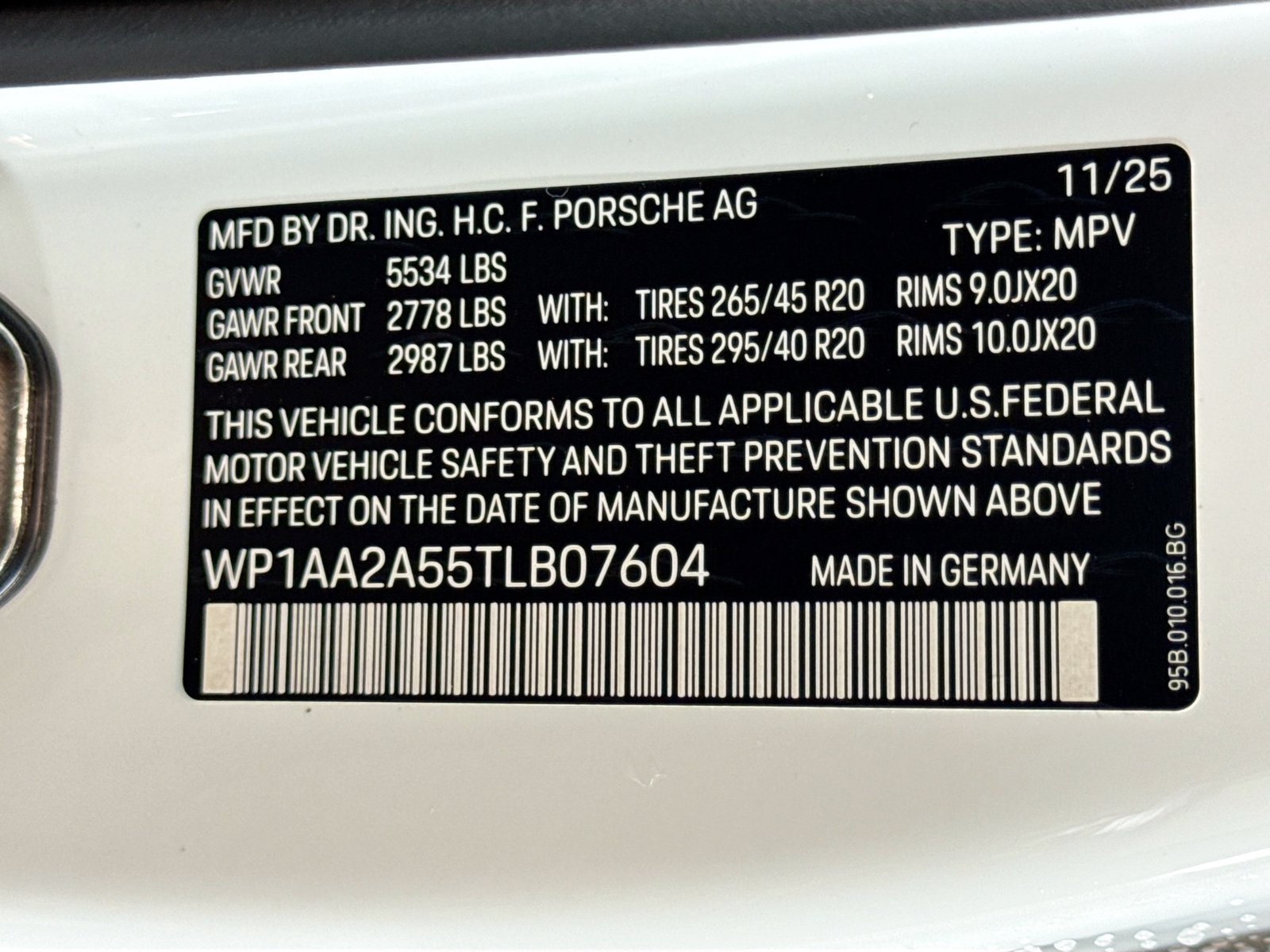 Used 2026 White Porsche  image 27