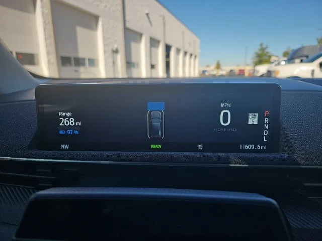 Used 2023 Red Ford Premium image 19