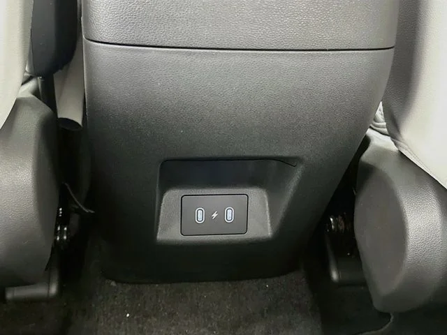 New 2027 Hyundai SANTA CRUZ SE