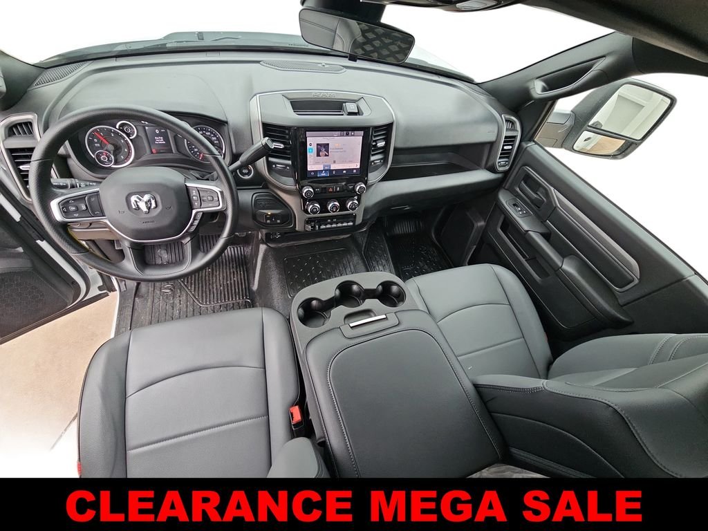 2025 RAM 3500 Chassis Tradesman - Photo 9