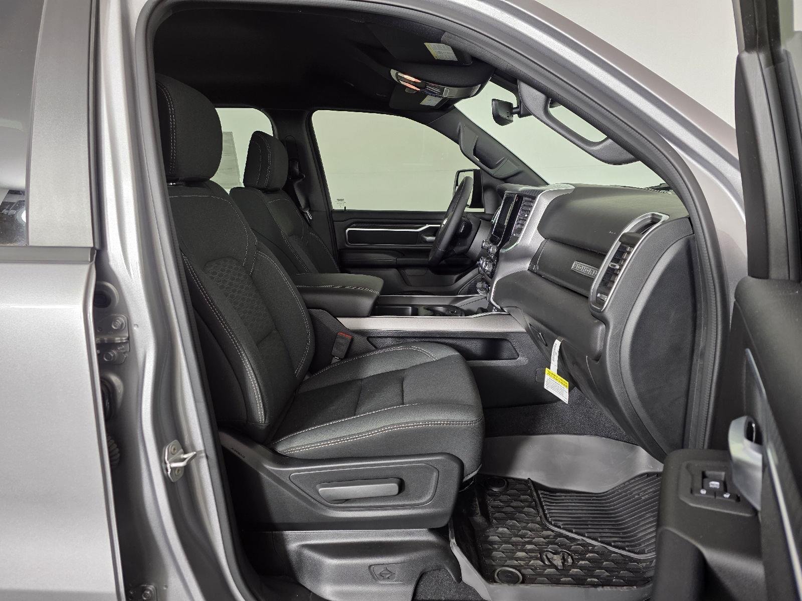 2025 RAM 1500 Big Horn/Lone Star - Photo 22