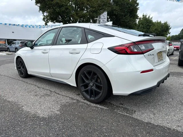 Used 2024 Platinum White Pearl Honda Sport image 5