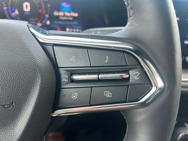 Used 2025 Gray Chevrolet Premier image 14