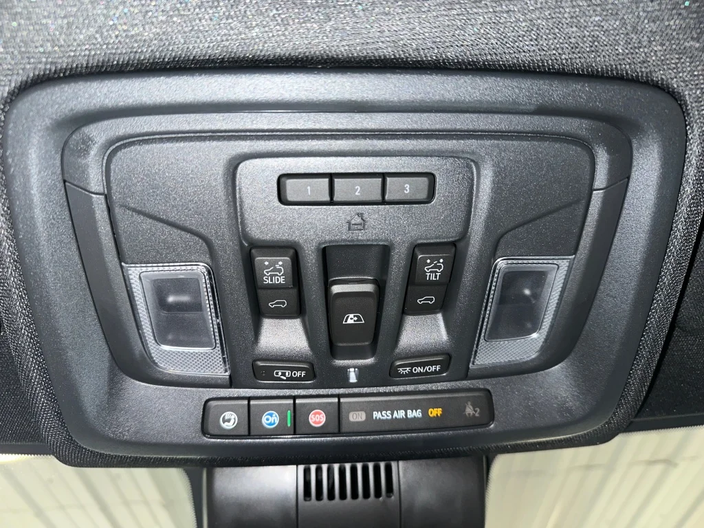 2026 Chevrolet Silverado 1500 ZR2 - Photo 19