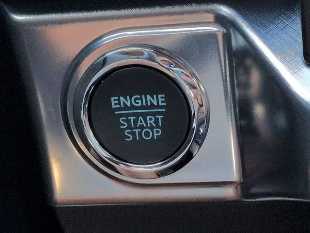 New 2026 Star White Metallic Tri-Coat Ford King Ranch® image 28