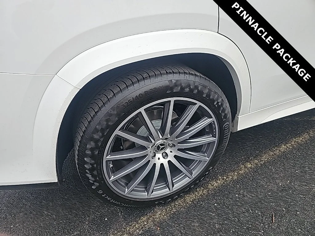 Used 2024 White Mercedes-Benz 4MATIC® image 16