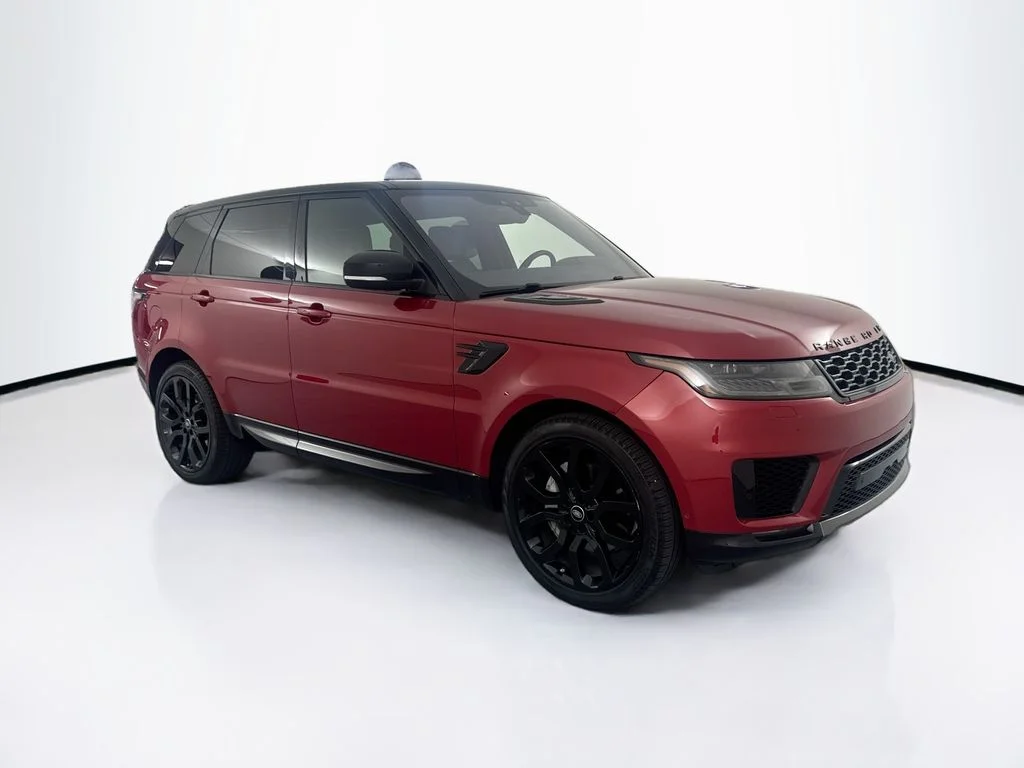 Used 2021 Red Land Rover HSE Silver Edition image 3