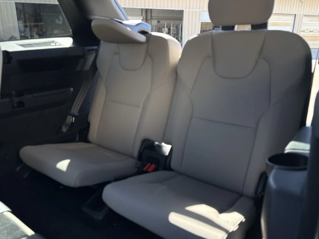 New 2026 Crystal White Volvo Plus image 26