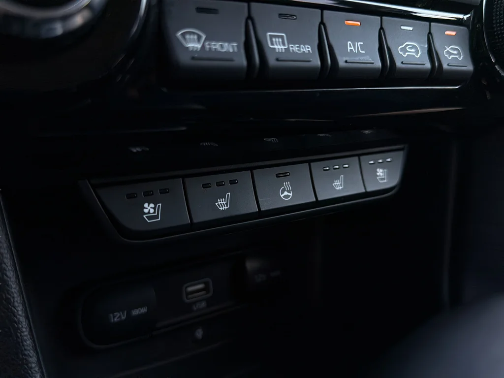 Used 2020 Black Cherry Pearl Kia EX image 33