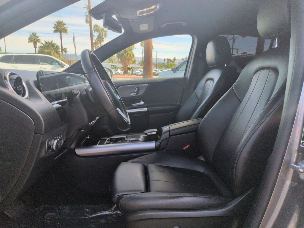 Used 2022 Gray Mercedes-Benz GLA 250 image 15