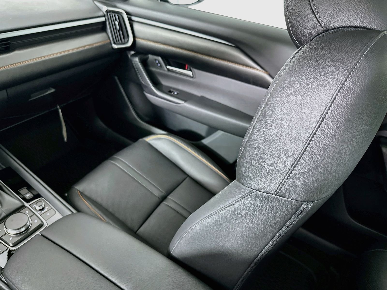New 2026 Jet Black Mica Mazda Premium AWD image 25