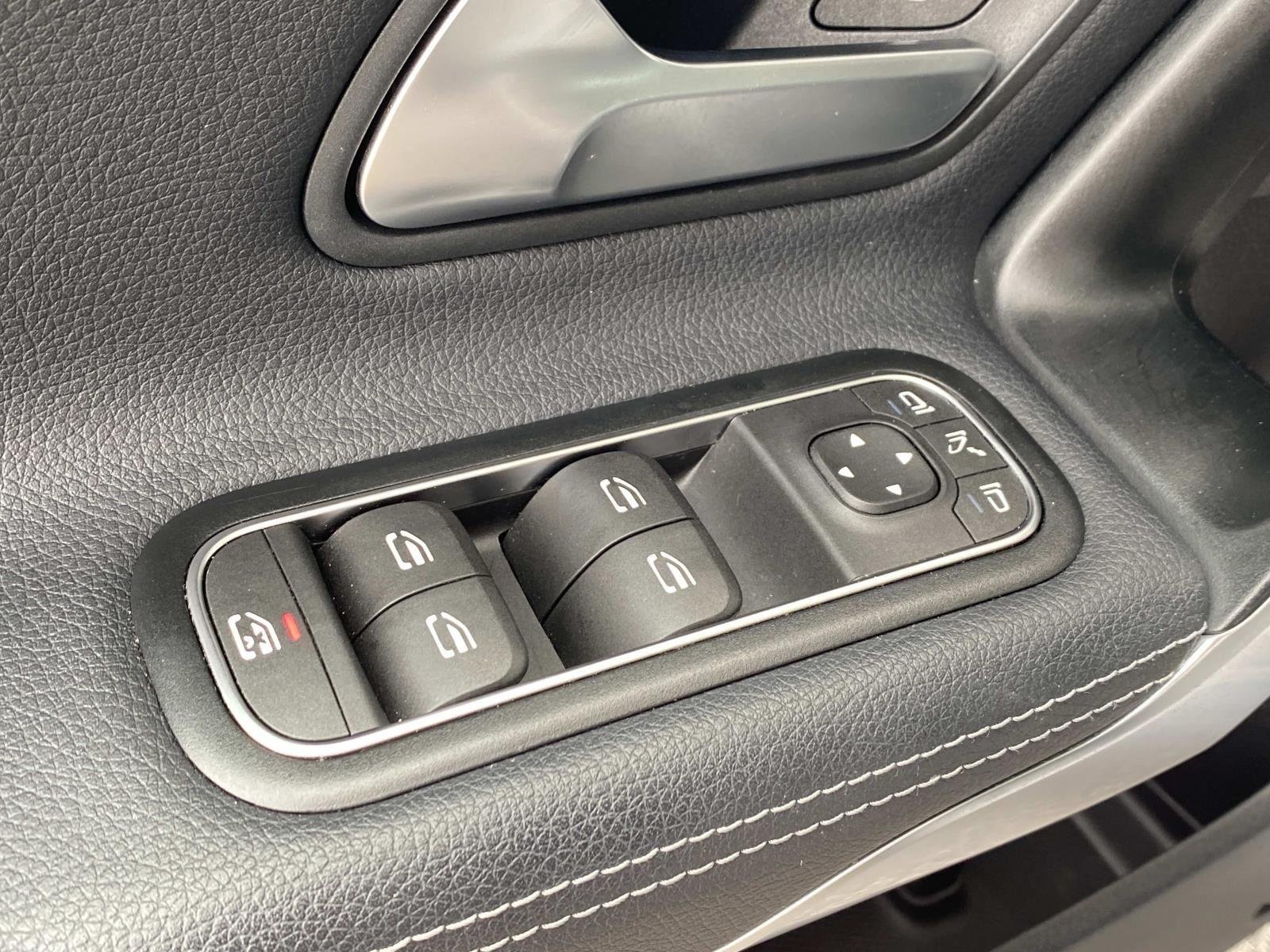 2025 Mercedes-Benz CLA CLA 250 - Photo 12