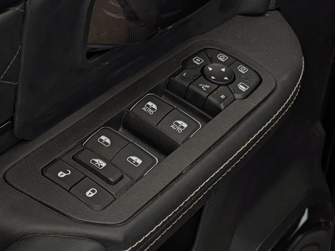 New 2026 Black RAM Limited - - 4x4 - Night Edition - Limited Level 1 Equip Grp - Power Sunroof & More! image 12