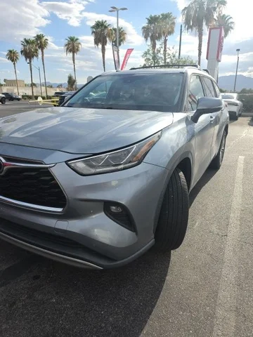 2021 Toyota Highlander Platinum