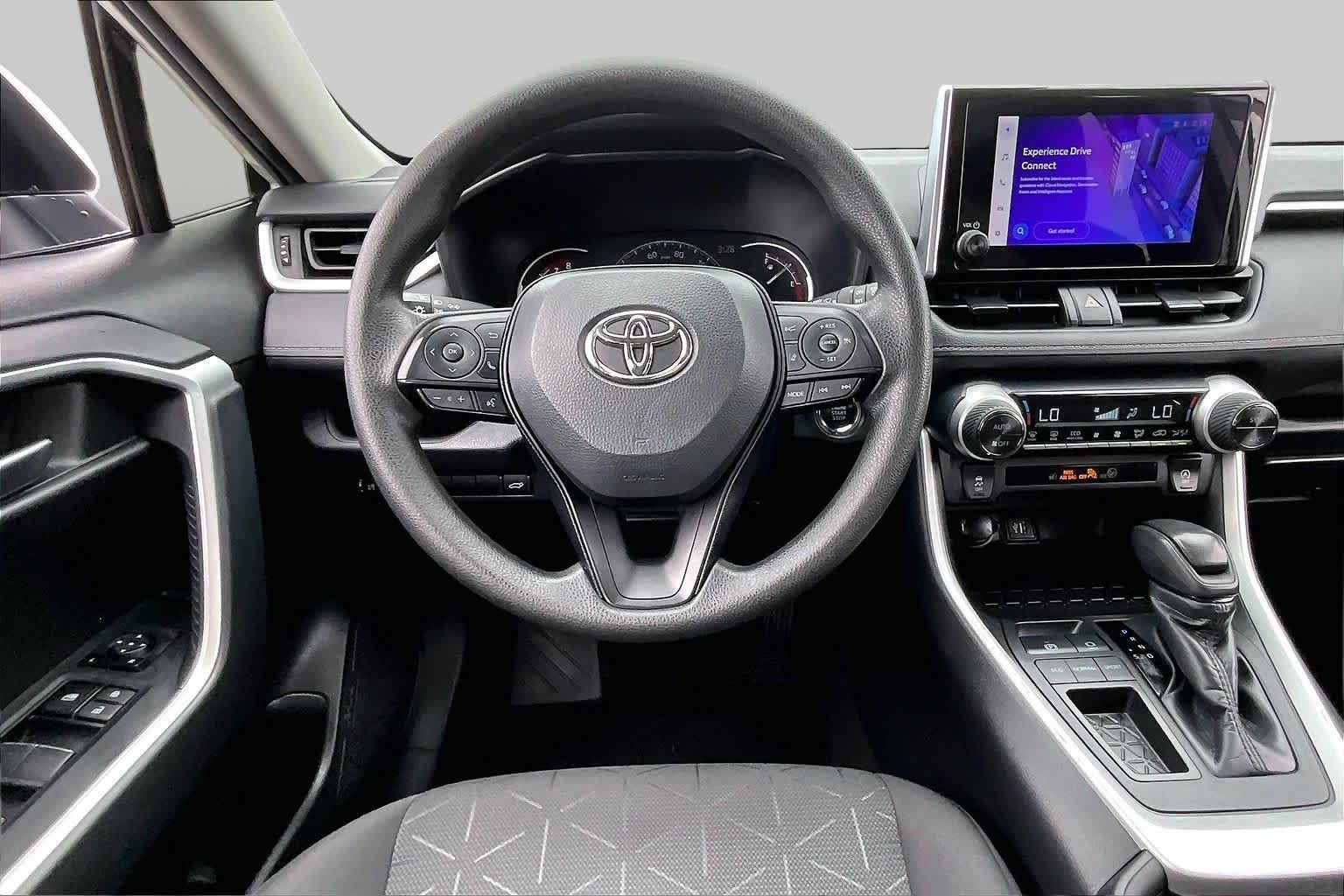 Used 2023 Ice Cap Toyota XLE image 6