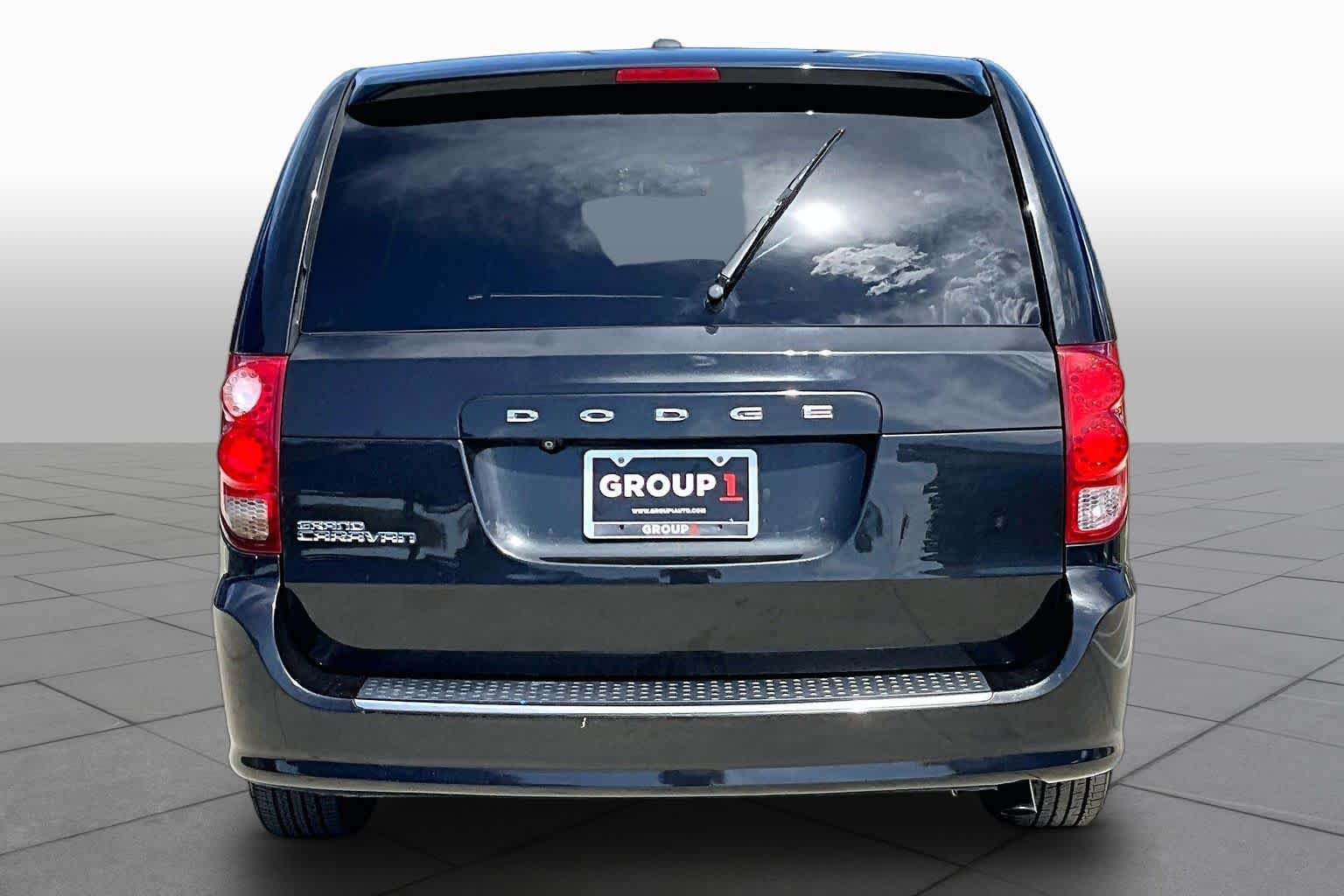 Pre-Owned 2015 Dodge Grand Caravan SE Plus