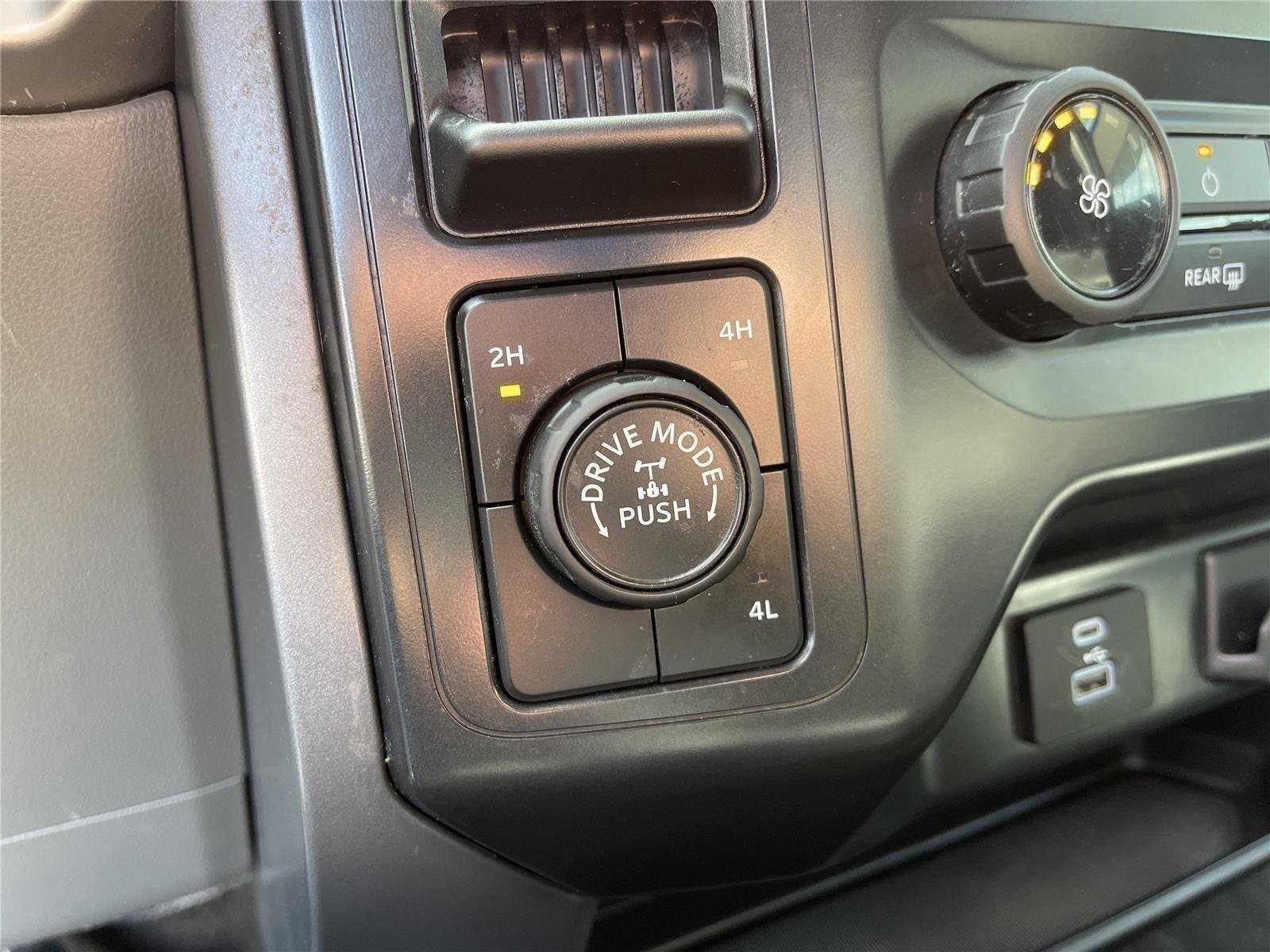 2022 Ford F-150 XLT - Photo 25