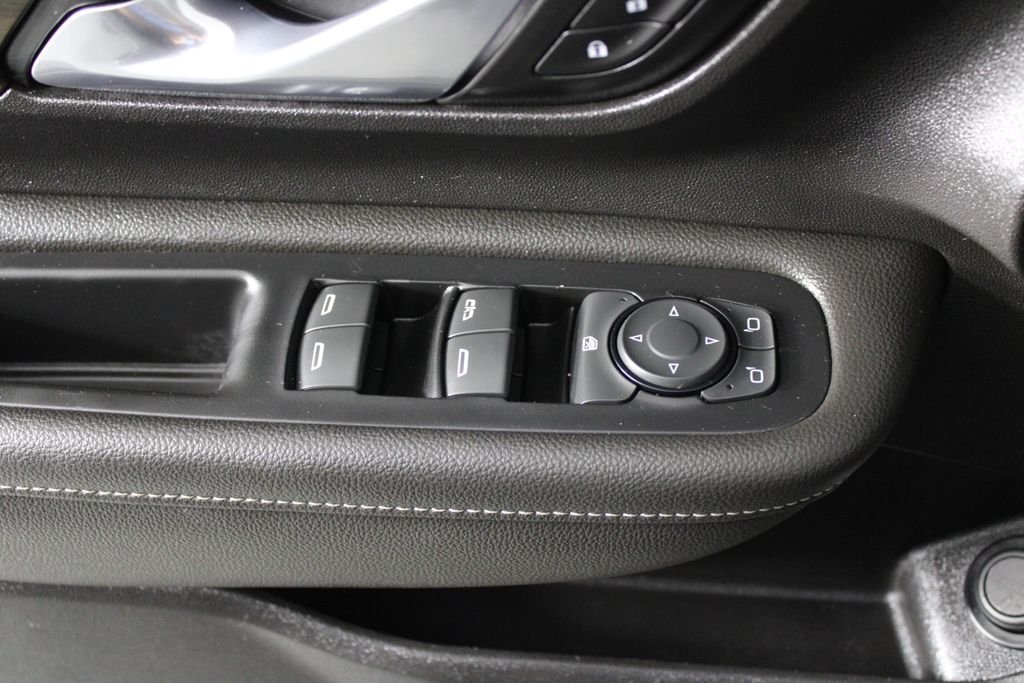Used 2019 Black GMC Denali image 21