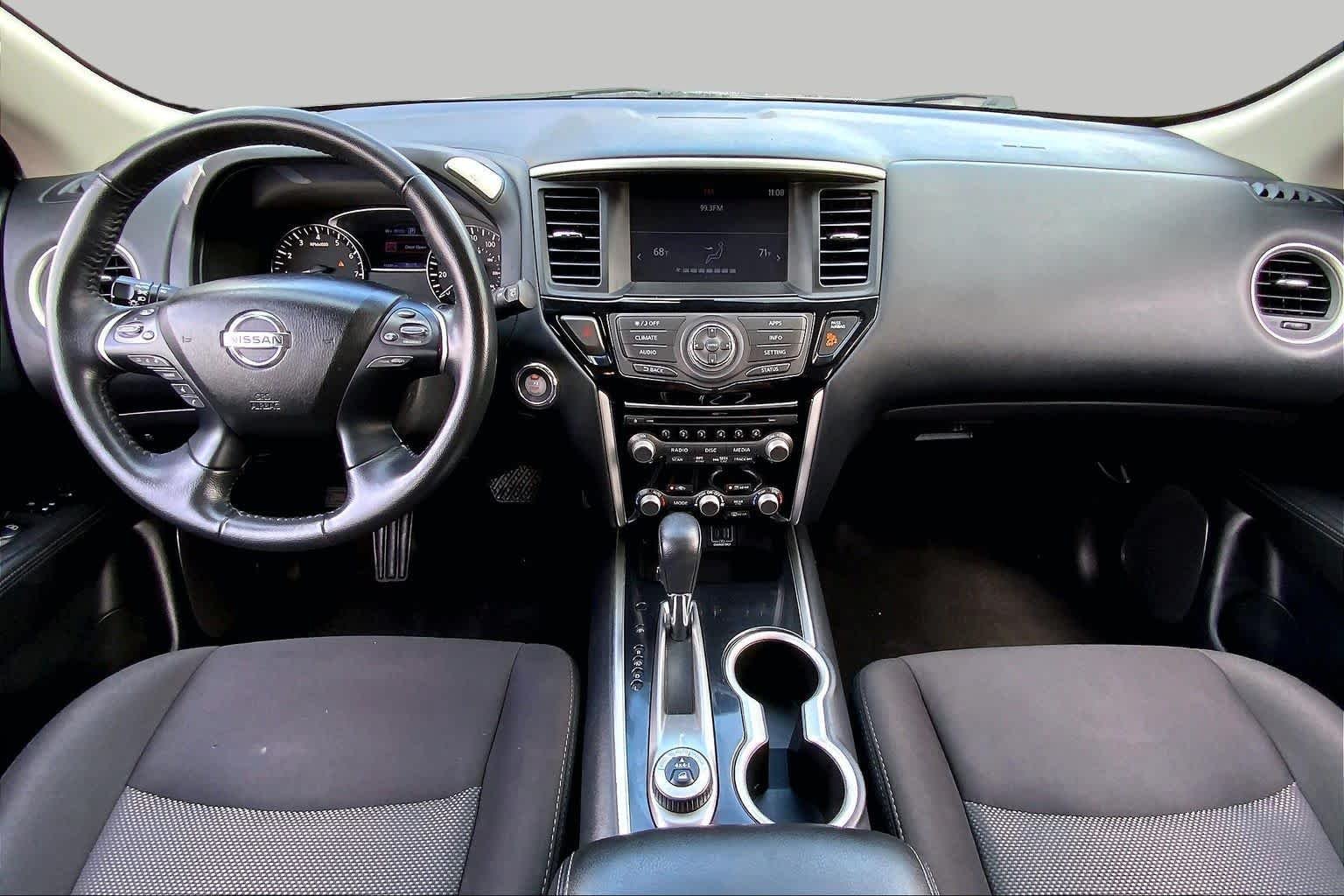 Used 2020 Gun Metallic Nissan SV image 14