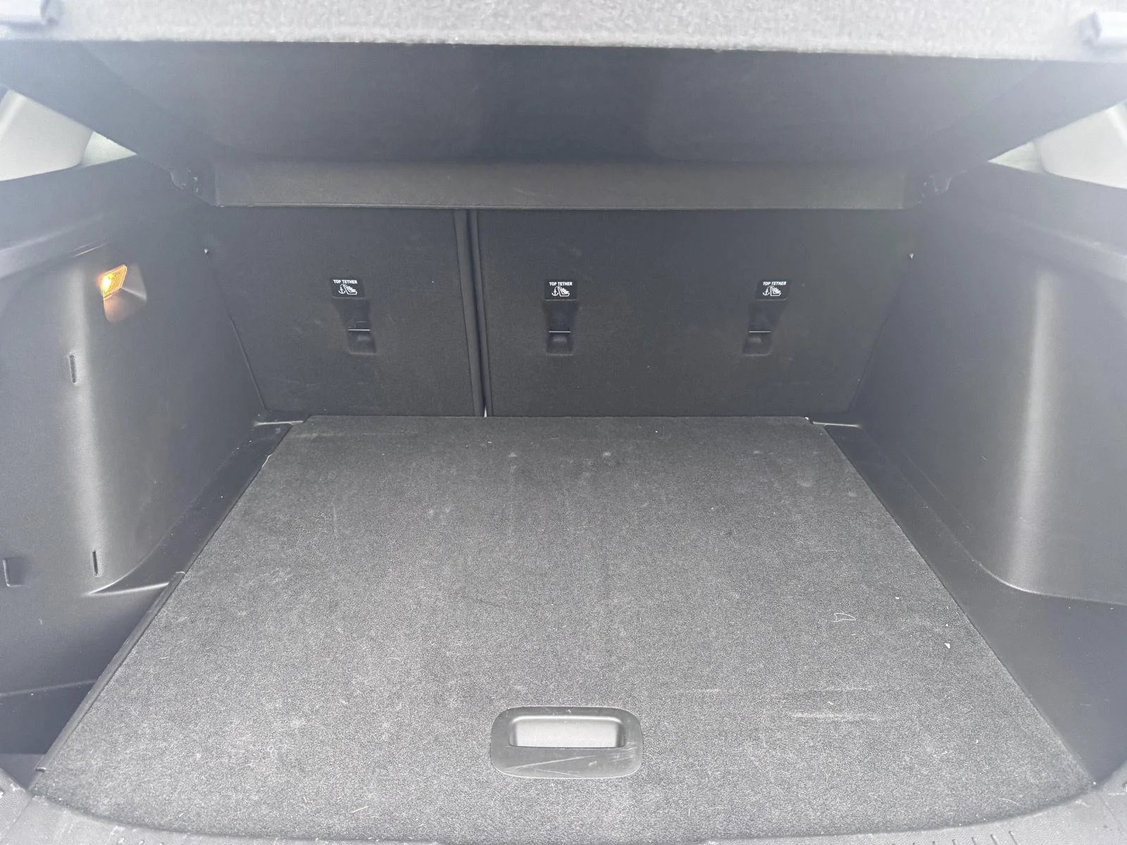 Used 2025 Summit White Chevrolet LT image 7