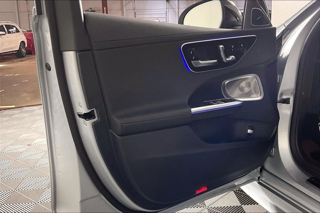 2026 Mercedes-Benz C-Class Sedan C 300 - Photo 15