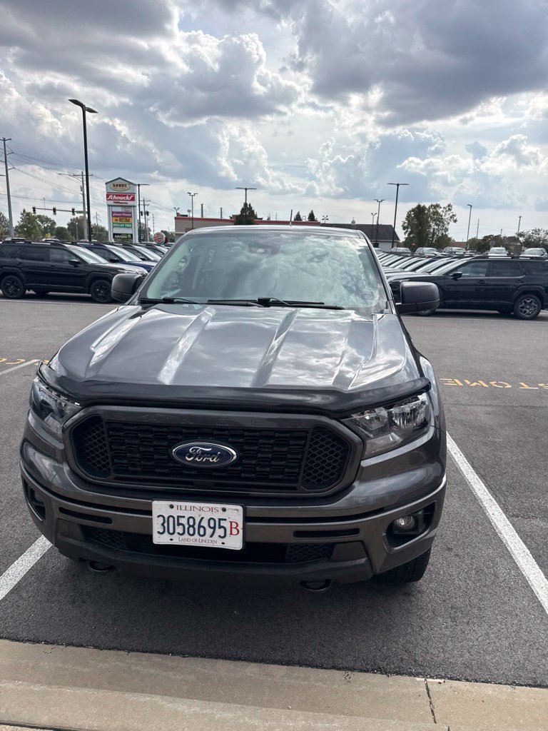 Used 2020 Magnetic Ford XLT image 3