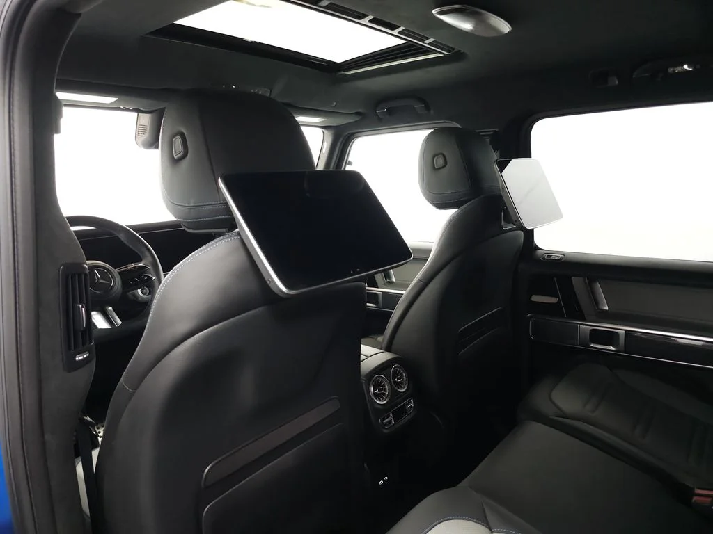 Certified Used 2025 MANUFAKTUR South Sea Blue Magno Mercedes-Benz G 580 image 28
