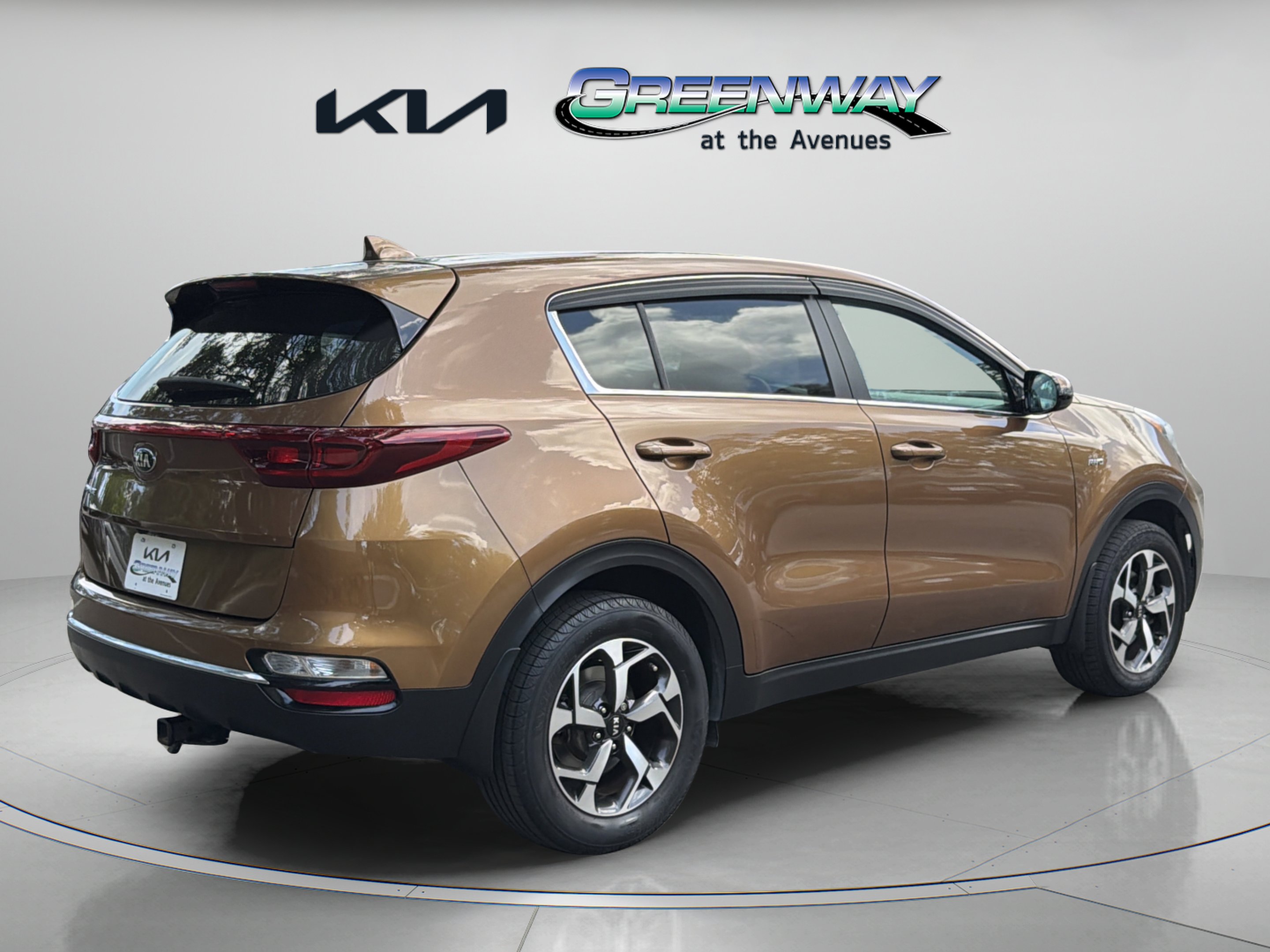 Used 2021 Burnished Copper Kia LX image 7
