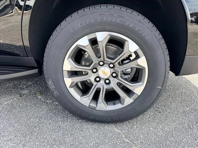 New 2026 Black Chevrolet LT image 32